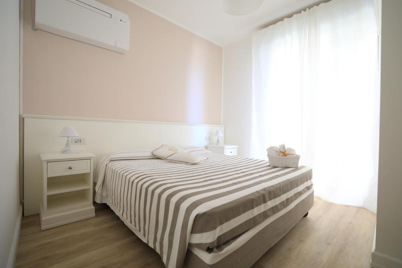 Hotel Continental Pietra Ligure Extérieur photo